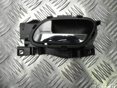 Peugeot 9683446877, 9683446177 5008 2011 Poignet de porte - Image 1
