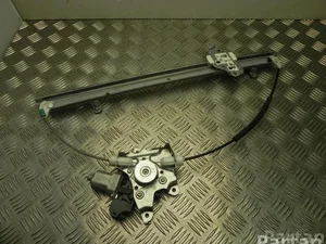 Nissan 80731CV01A NV200 Box Body / Estate 2012 Lève-vitre