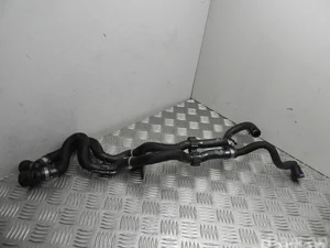 Jaguar J9D3-8D142-AB / J9D38D142AB I-PACE 2019 Tuyau de radiateur