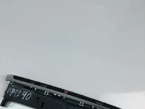 Audi 8V0925301NG A3 (8V1, 8VK) 2016 Éclairage d'urgence / interrupteur de danger