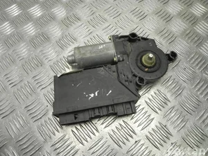 Volkswagen 3D1 959 793 E / 3D1959793E TOUAREG (7LA, 7L6, 7L7) 2004 Moteur de lève-vitre