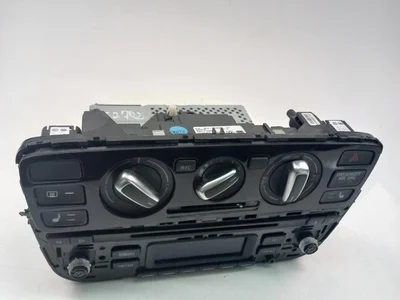 Seat 1S0820045S Mii (KF1) 2014 Radio / lecteur CD - Image 1