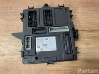 Renault 284B21461R ; A3C0576411700 / 284B21461R, A3C0576411700 MEGANE E 2024 Unité de commande centrale pour système de confort