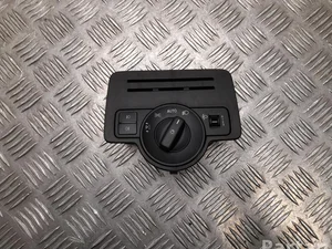 Mercedes-Benz A 447 689 10 39 / A4476891039 VITO Box (W447) 2021 Interrupteur de lumière