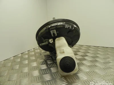 Toyota 6131651 COROLLA Saloon (_E18_, ZRE17_) 2018 Maître-cylindre de frein - Image 1