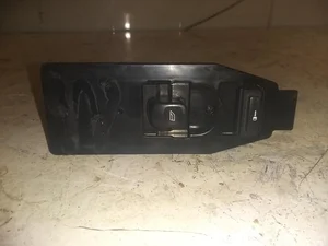 Volvo 30658147 V70 II (SW) 2003 Botón de elevación de ventanas