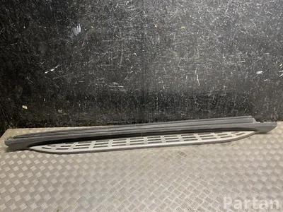 Mercedes-Benz A1676981601 GLE (W167) (2019 ...) 2020 Nakładka progu prawa strona - Zdjęcie 1