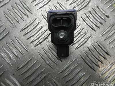 Toyota 8983A-F4010 / 8983AF4010 C-HR (_X1_) 2019 Capteur d'impact (systèmes d'airbag) - Image 1