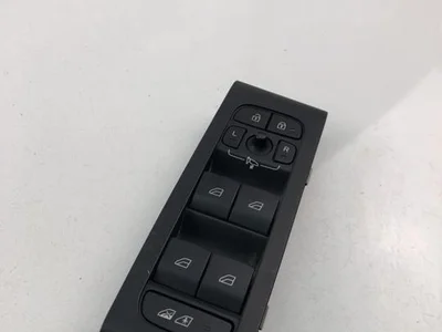 Volvo 32279441 XC40 2018 Switch for electric windows - Image 1