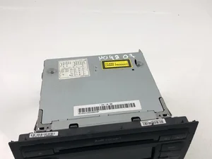 Audi 8E0035186AK A4 Avant (8ED, B7) 2006 Radio CD