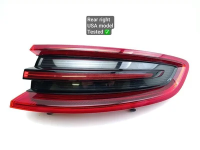 Porsche 95B945096E MACAN (95B) 2016 Rückleuchte rechts USA - Bild 1
