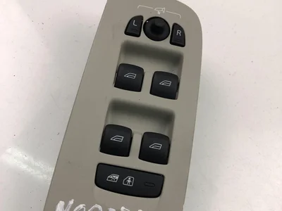 Volvo 31433407 XC60 II (246) 2019 Botón de elevación de ventanas - Imagen 1