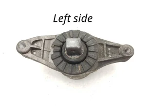 Maserati 670003629, 06700036290 LEVANTE 2017 Support moteur