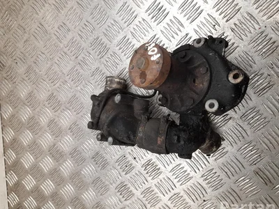 Mercedes-Benz S-CLASS (C126 Coupe) 1980 Pompe à eau - Image 1