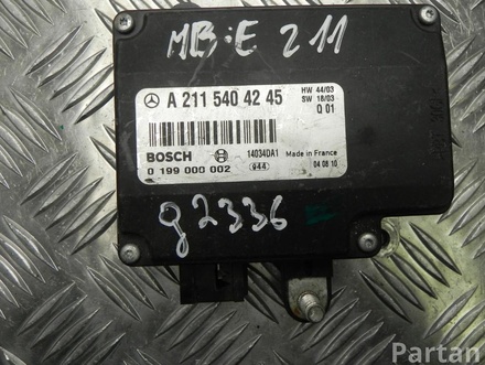 MERCEDES-BENZ A 211 540 42 45 / A2115404245 E-CLASS (W211) 2007 Control unit for battery monitoring