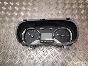 Opel 9831169080 Zafira life 2020 Tableau de bord km/h