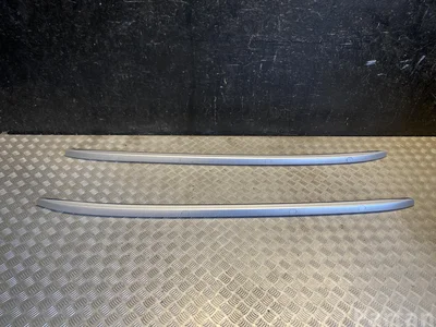 Kia 87287-J7300, 87277-J7300 / 87287J7300, 87277J7300 CEE'D sportwagon (CD) 2024 Main-courante de pavillon - Image 1