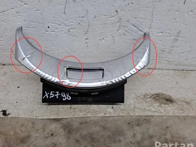 Mercedes-Benz A2056803407 C-CLASS (W205) 2015 Autres pièces intérieures - Image 1