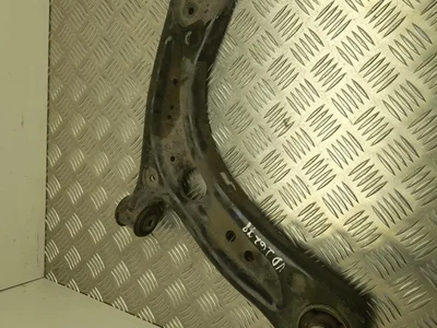 Audi 5WA407152 A3 sedan (8YS) 2021 Priekinė  apatinė šakė dešinė pusė - Nuotrauka 1