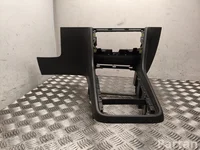 Seat 576863681 ATECA (KH7) 2018 Halter für Mittelkonsole