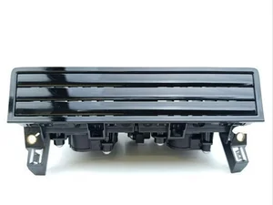 Porsche 971.819.110.D, 971.819.110 / 971819110D, 971819110 PANAMERA (971) 2017 Évent