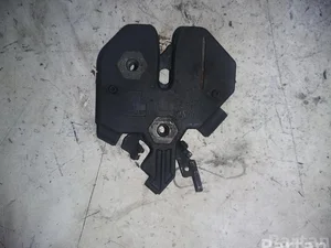 Volvo 9483765 V70 II (SW) 2006 Cerradura del capó de motor