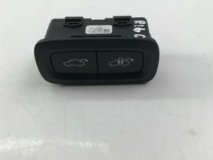 Volvo  31674801 / 31674801 XC90 II 2014 Boot lid/tailgate button