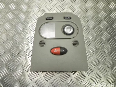 Nissan 88300000, 283365X00A NV400 Box 2012 Lumière intérieure - Image 1