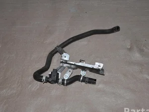 Porsche 7P0142231G ; 7PP819810A / 7P0142231G, 7PP819810A CAYENNE (92A) 2016 Pompe à eau supplémentaire