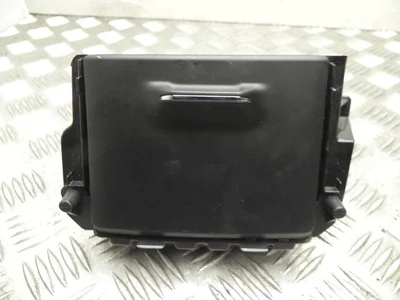 Toyota 55431-02020 / 5543102020 COROLLA Saloon (_E18_, ZRE17_) 2014 Cendrier - Image 1