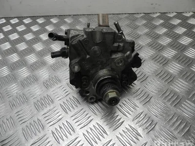 Mercedes-Benz A 651 070 31 01 / A6510703101 C-CLASS (W205) 2016 Pompe d'alimentation - Image 1