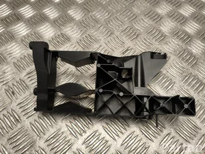 Audi 4G0805608A A6 (4G2, C7, 4GC) 2016 Крепление, фара спереди справа