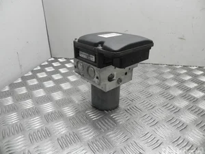 BMW 6797036 7 (F01, F02, F03, F04) 2011 Unité de commande hydraulique ABS