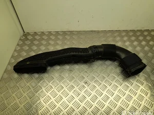 Mercedes-Benz A2640900400 C-CLASS (W205) 2018 Prise d'air / Conduit d'air d'admission