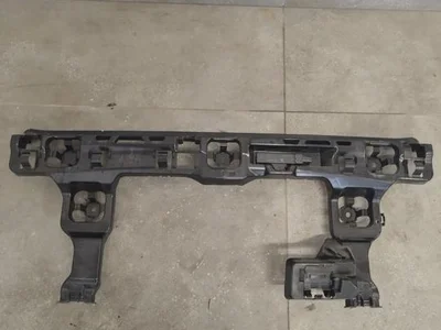 BMW 5A35D88 1 (F70) 2025 Soporte del parachoques - Imagen 1