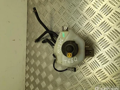 Toyota 5R PRIUS PLUS (_W4_) 2015 Vase d'expansion - Image 1