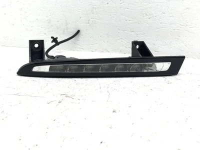 Renault 266052869R, 26605882R MEGANE II Saloon (LM0/1_) 2012 feux de jour LED/DRL - Image 1