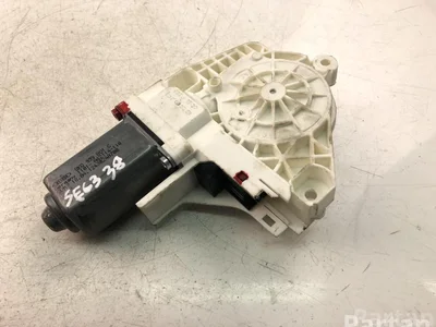 Audi 8K0959801C A1 (8X1, 8XK) 2014 Moteur de lève-vitre - Image 1