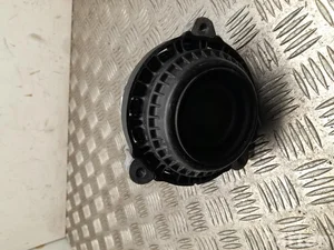 BMW 8831877 5 G60 2025 Motorlagerung