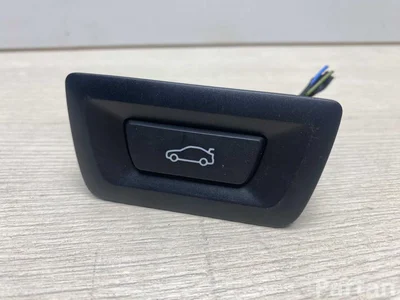 BMW 5A64C24 ; 61315A64C2401 / 5A64C24, 61315A64C2401 iX3 (G08) 2024 Bouton du coffre à bagages - Image 1