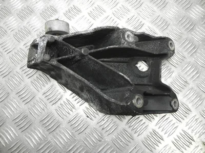 BMW 6781227 5 (F10) 2013 Support - Image 1