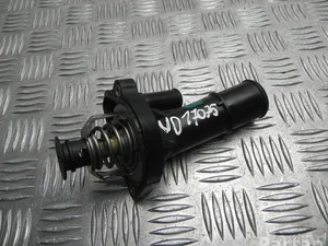 Ford USA FR3E-BA / FR3EBA MUSTANG Coupe 2015 Boîtier du thermostat