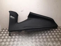 Tesla P1935484-60-E, 1938794-00 / P193548460E, 193879400 Model Y 2025 Cubierta, Soporte -C (al lado de puertas traseras) right side