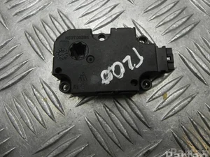 Audi CZ113930-1640 / CZ1139301640 A6 (4G2, C7, 4GC) 2016 Moteur de réglage pour volet de régulation