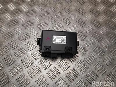 Opel 23247433, 244795589 ASTRA K Sports Tourer 2017 Control Units - Image 1