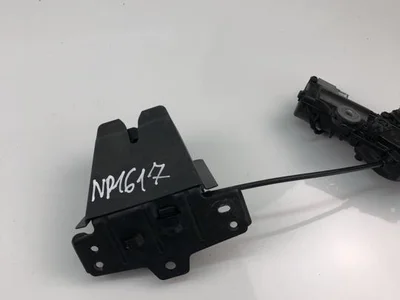 Volvo 31349975 XC40 2021 Bootlid Lock - Image 1