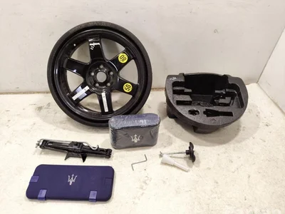 Maserati 670010518, 06700045310, 670004535 QUATTROPORTE VI 2014 roue de secours R18 - Image 1