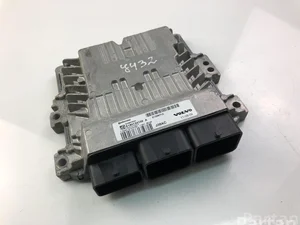 Volvo 31336712; S180134102A / 31336712, S180134102A V70 III (BW) 2010 Control unit for engine