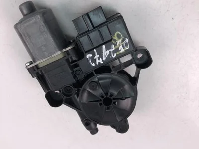 Volkswagen 5Q0959812 GOLF VII (5G1, BQ1, BE1, BE2) 2015 Window lifter motor - Image 1