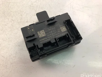Volkswagen 5Q4959393E GOLF VII Variant (BA5, BV5) 2016 Control unit for door - Image 1